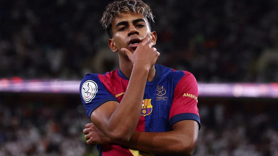 罗林斯24+7成雄鹿主攻手，个人连续三场得分20+