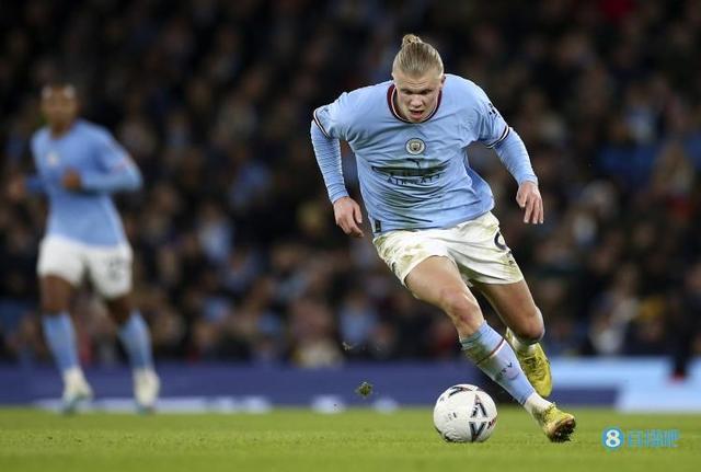 土耳其2-0保加利亚，恰尔汗奥卢造点后主罚命中+造乌龙